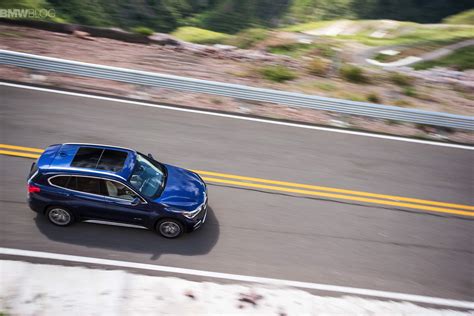2016 bmw x1 first drive. 2016 BMW X1 vs. 2015 Audi Q3 - TEST DRIVE