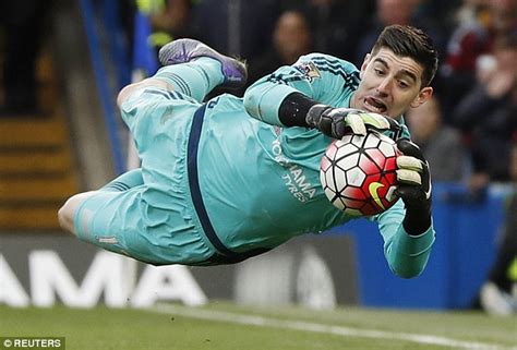 Chelsea Keeper Thibaut Courtois Open To Real Madrid Transfer Daily