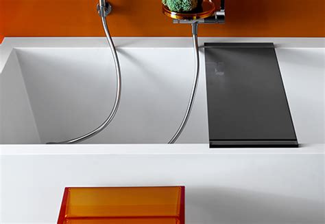 Ikea molger badewannenablage ablage für badewanne wie neu 70 x 14. Kartell by Laufen Ablage für Badewanne von Laufen | STYLEPARK