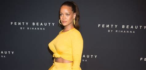 Rihanna Admits Regrets About Losing Her Virginity In Elle