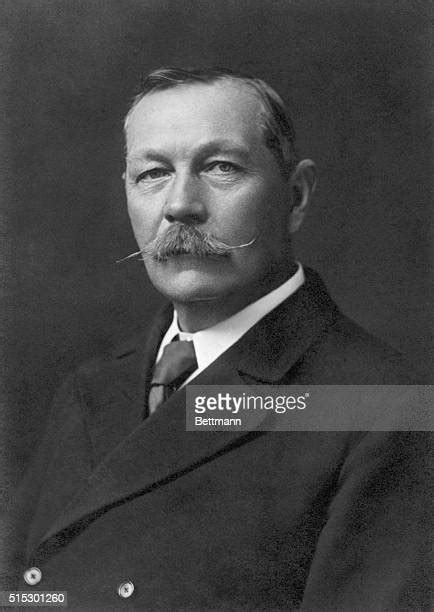 Arthur Conan Doyle Photos And Premium High Res Pictures Getty Images