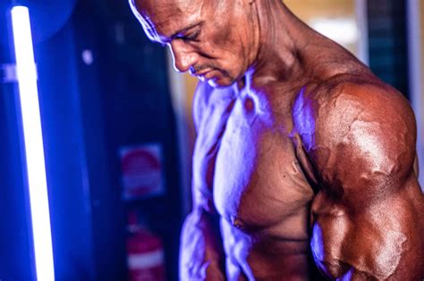 Debunking 6 Of The Most Common Myths About Bodybuilding By Ynf