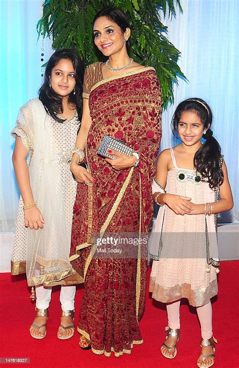 Indian Bollywood Film Actress Madhoo Shah And Her Daughters Ameyaa