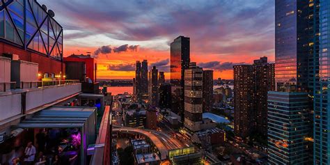 10 New York City Rooftop Bars New York Rooftop Bar Rooftop Bars Nyc