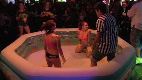 Fight Marissa Vs Brittni Female Oil Wrestling Matches Youtube