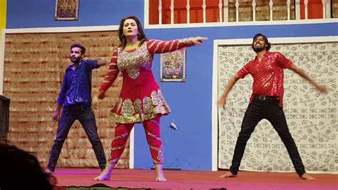 Hot Mujra Queen Nargis Best New Stage Dance In Gujranwala Unseen