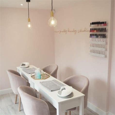 25 Creative Nail Salon Design And Decorating Ideas With Pictures