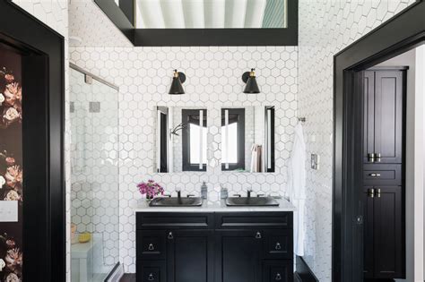 A Visit To The Hgtv Urban Oasis Guest Bathroom Design Contemporary