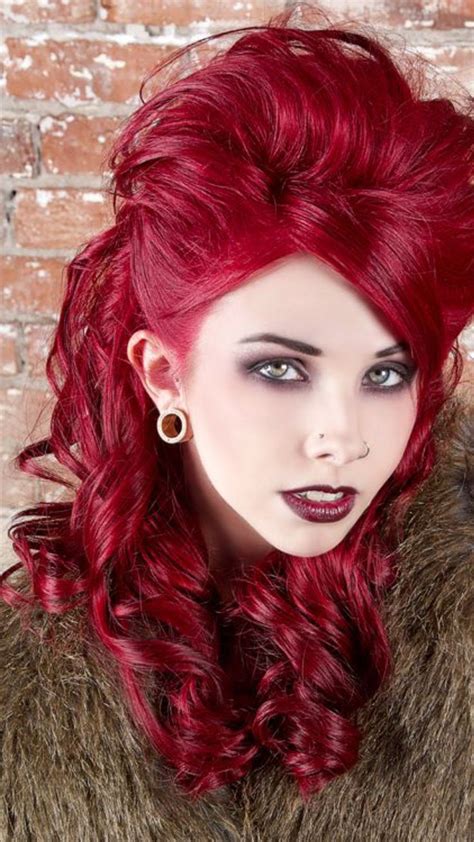 See more ideas about hair, hair styles, hair cuts. Pin by Eva Loyless on BRAZEN REDHEADS | Bright red hair ...