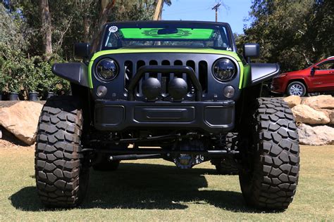 Behind The Wheel Of The 707 Hp Jeep Trailcat Concept