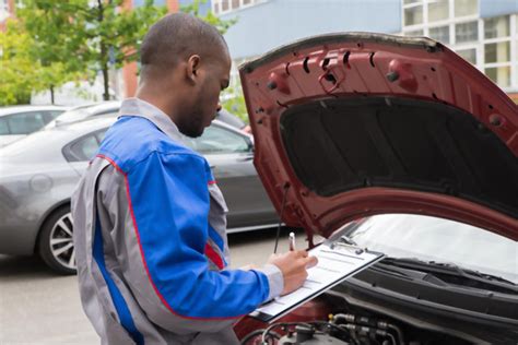 How to service jaguar car? Things To Check After Your Car Service - JM Motor Services