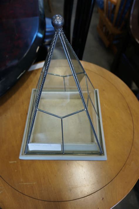 Glass Pyramid Decoration