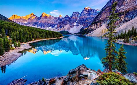 Download Moraine Lake In Canada Banff National Park Wallpaper And