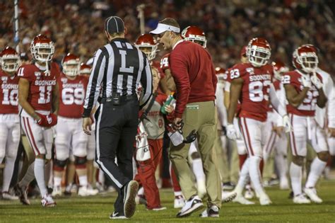 Ou Football Lincoln Riley Announces 9 Players Test Positive For Covid