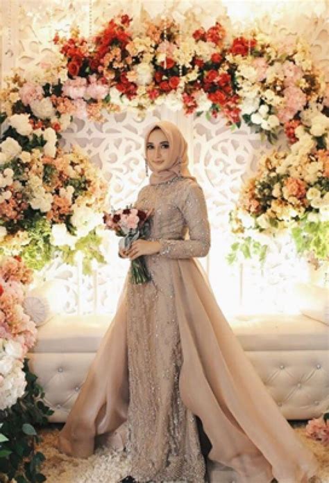 5 Ide Desain Gaun Pengantin Islami Terbaik Untuk Anda • Wedding Market