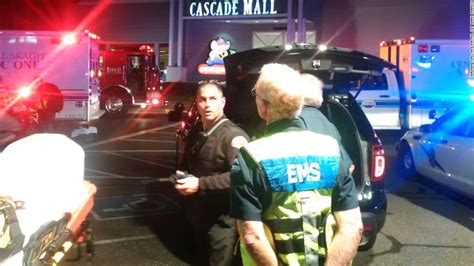 Mall Shooting Gunman Kills 5 Disappears Cnn Video