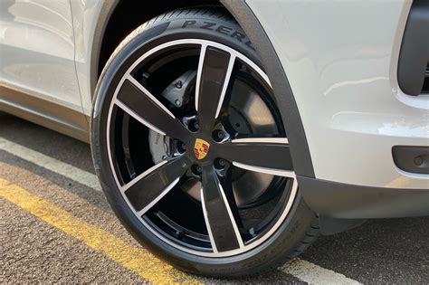 Porsche Cayenne S Coupe 22 Porsche Sport Classic Wheels Black High