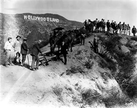 The Hollywood Sign See Vintage Photos Showing How It Has Changed Time