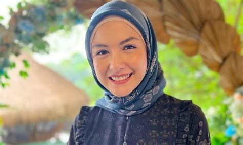 Profil Dan Biodata Amirah Fatin Lengkap Agama Umur Pacar Dan Ig Bulatin