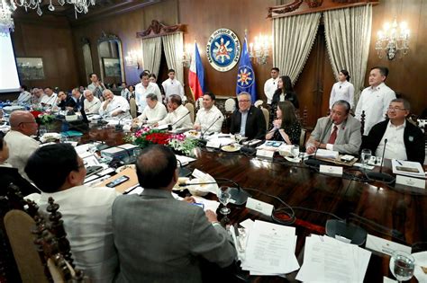 There are different entities in a government and each one of them has its pros and cons. The many times Duterte and his Cabinet contradicted each other