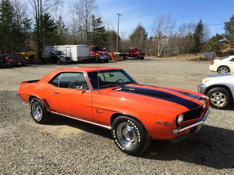 Real Code 72 Hugger Orange Paint Real V8 Real 4 Speed Real Deluxe