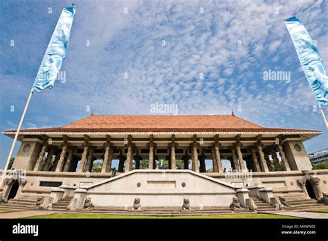 Horizontal View Of The Independence Memorial Hall In Colombo Sri Lanka