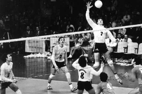 El torneo masculino de voleibol en los juegos olímpicos de tokio 2020 se realizará en la arena de ariake de tokio en 2021 clasificación. Deportivo Tucumano: Historia del vóley en los Juegos Olímpicos