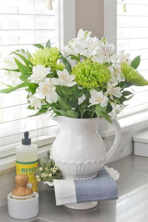 How To Make Cut Flowers Last Longer Clean And Scentsible