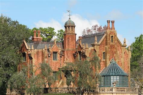 Disney S Haunted Mansion The Disney Driven Life