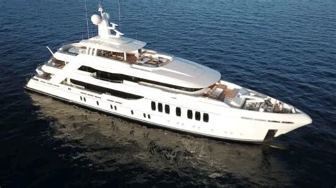 Aliko Dangotes Yacht Inside The ₦155 Billion Super Luxury Yacht