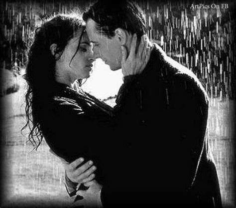 Pin By Jacques Joubert Portraits On Kisses Love Rain Kissing In The Rain Somebody To Love