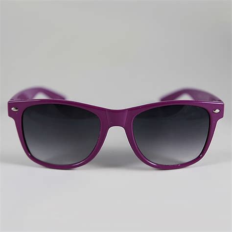 A Beautiful Purple World Purple Sunglasses Make Men Stand Out