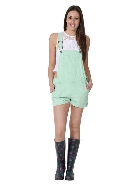 Uskees Anna Oversized Bib Overall Shorts Pale Green Loose Fit
