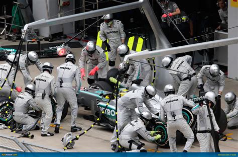 Mercedes AMG Claims F Pit Stop Record AUSmotive Com