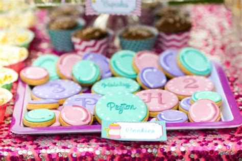 Soda and bubble gum birthday party. Bubble Party Ideas (Decorations, Food, Activities & More)