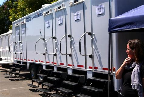 Santa Cruzs Homeless Shelter Moves To Mobile Showers Bathrooms Santa Cruz Sentinel