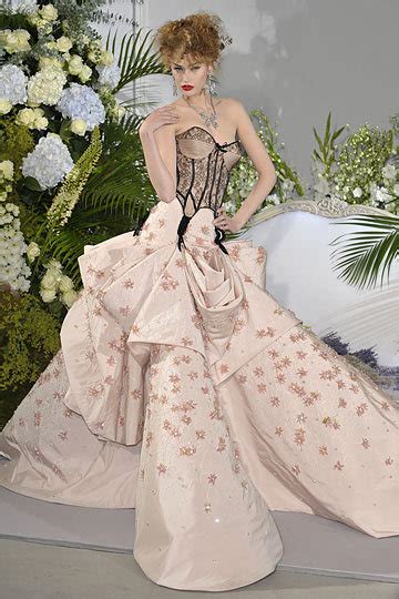 christian dior fall 2009 couture collection dior photo 8127701 fanpop