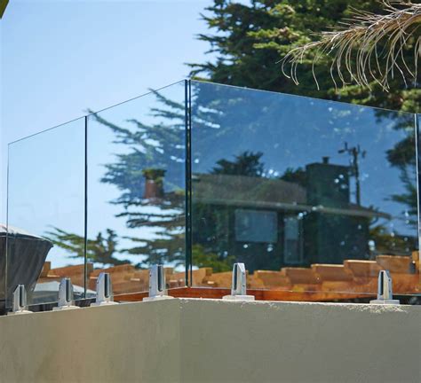 Outdoor Deck Frameless Floor Mounted Glass Railing China Tempered