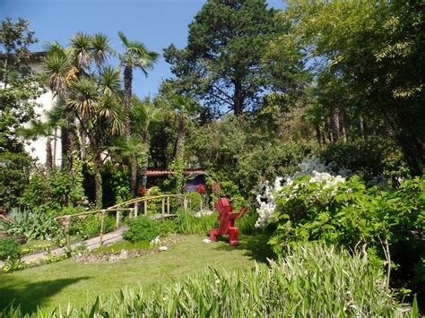 Tischtennisplatte tasmanien garten gardasee touren ferienhaus abenteuer urlaub reisen. Der Garten "ANDRE` HELLER" am Gardasee - Tulln