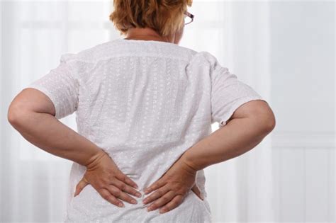 Womans Lower Back Pain Turned Out To Be A Rare Disease The Healthy