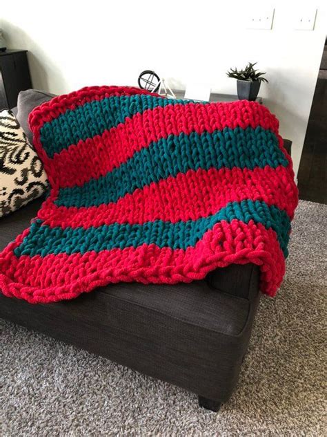 Christmas Chunky Knit Blanket Etsy Knitted Blankets Chunky Knit