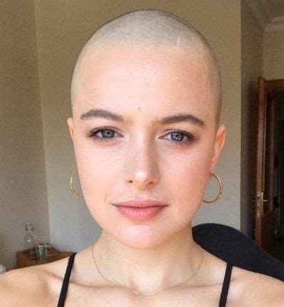 Buzz Cut Women Short Hair Cuts For Women Short Hair Styles Girls With Shaved Heads Shaved