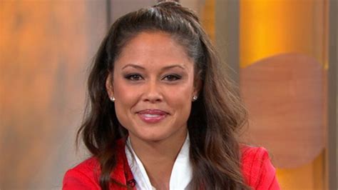 Abcs Wipeout Promises Tougher Obstacles Vanessa Lachey Joins As New Co Host Video Abc News