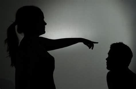 Häusliche Gewalt Hilfe Für Geschlagene Männer Stuttgart