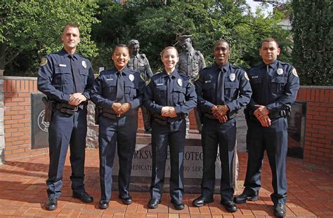 5 Clarksville Officers Graduate From Law Enforcement Academy