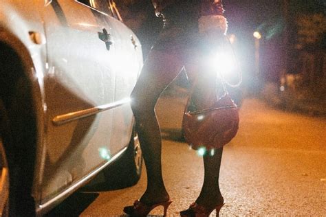 Nice Il Agresse Et Frappe Lâchement Une Prostituée Parce Quelle Est Transexuelle Actu Nice