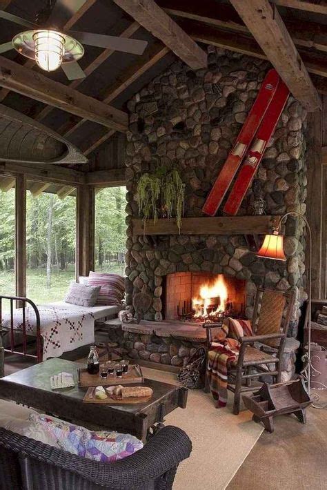 01 Rustic Lake House Bedroom Decorating Ideas In 2020 Cabins