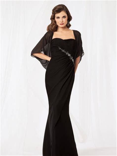 Pleated detail lace and chiffon floor length dress. Sexy mermaid sweetheart floor length black chiffon mother ...