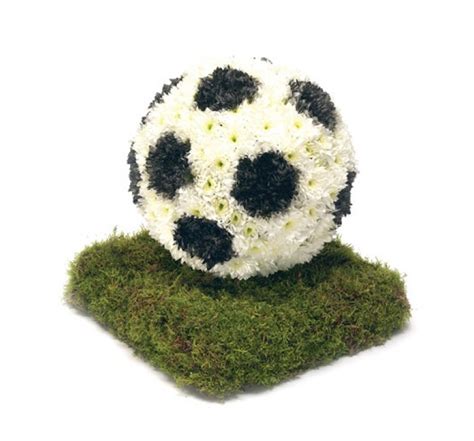 Sep 24, 2020 · sympathy flowers are typically sent to the home or workplace of the bereaved. FOOTBALL IN FLOWERS - SPECIAL DESIGNS AND LETTERS ...