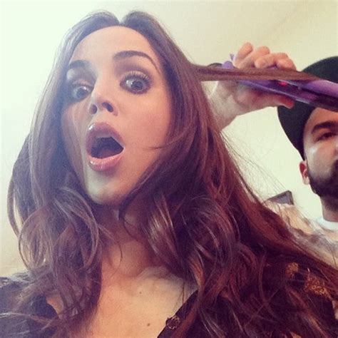 13 eliza dushku instagram selfies that prove there s a right way to do the pouty lip so take notes
